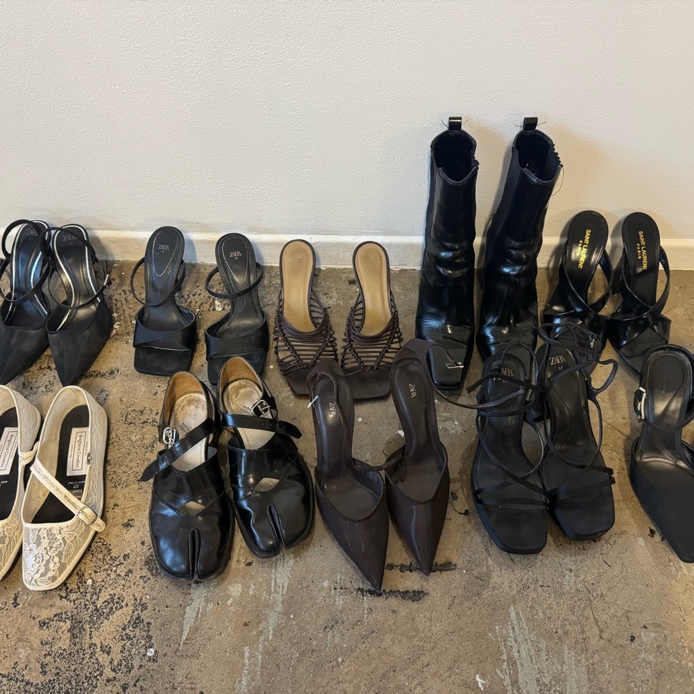 Bundle of Women's Shoes